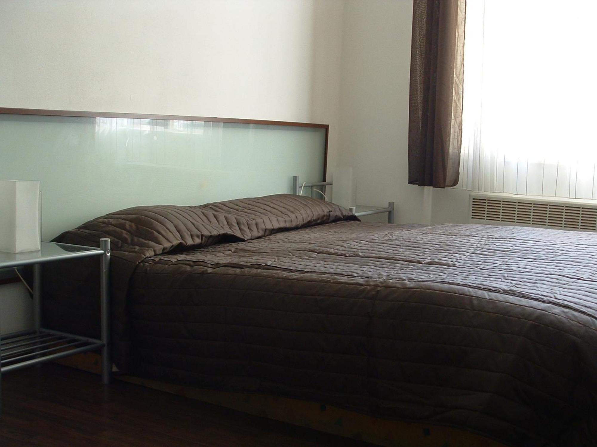 Nice Apartments Прага Экстерьер фото